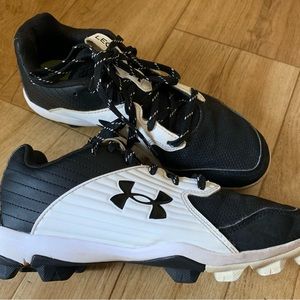 Under Armour Baseball Cleats